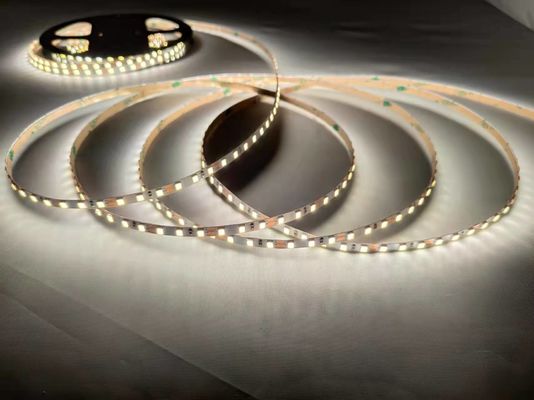El alto brillo del CRI que el alto brillo llevó la tira 2835 Smd llevó los lúmenes 120leds 240leds