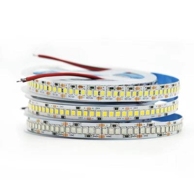8m m 12v Smd 2835 llevaron el coche TV de la tira que los 10m flexibles llevaron el equipo de la luz de la cinta