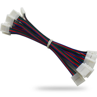 La anchura llevada del Pin 10m m de los conectores 4 de la luz de tira llevó el alambre accesorio del cable de extensión de Solderless