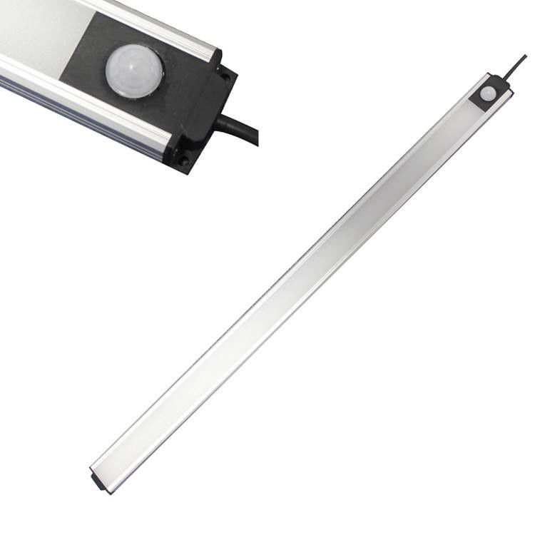 luz de tira llevada con pilas llevada solar de los interiores del gabinete de las luces del sensor de movimiento de 24V 120LM